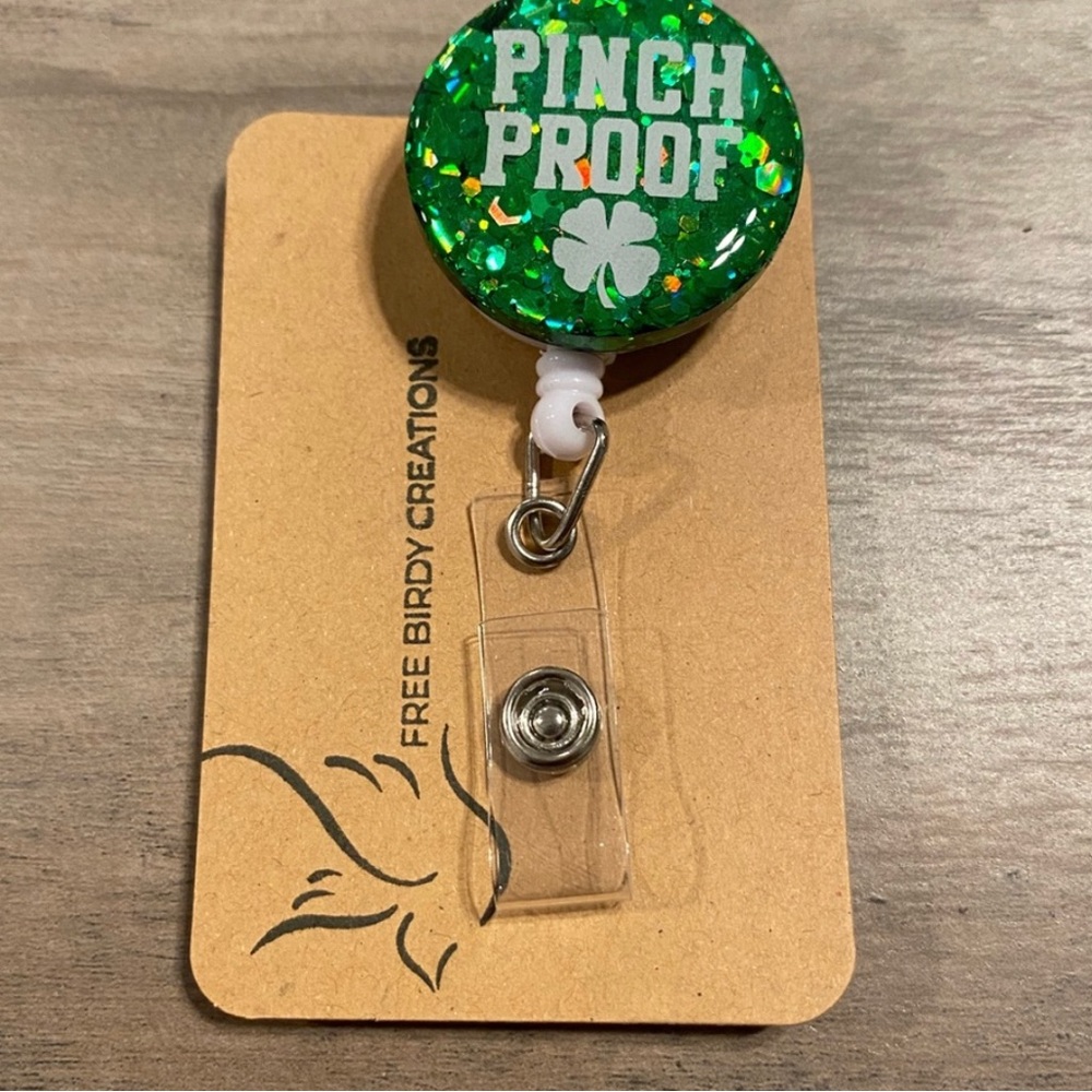 🍀✨ St Patrick’s Day Badge Reel